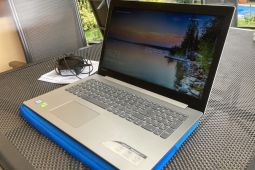 Notebook LENOVO 320H-15ISK